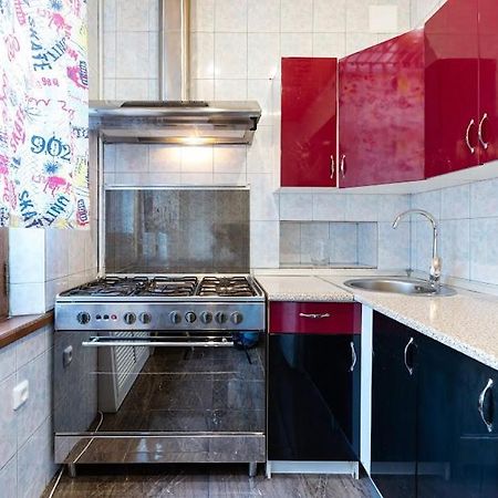 911 Apartments Antonovichа Kiev Dış mekan fotoğraf